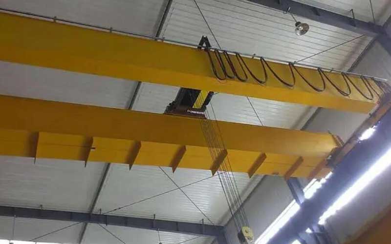 新型25噸歐式雙梁起重機(jī)